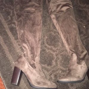 Knee high boots -new